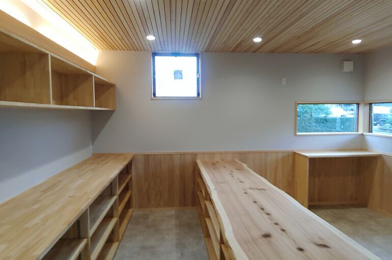 茨城県牛久市　菓子工房和楽様　造作完了